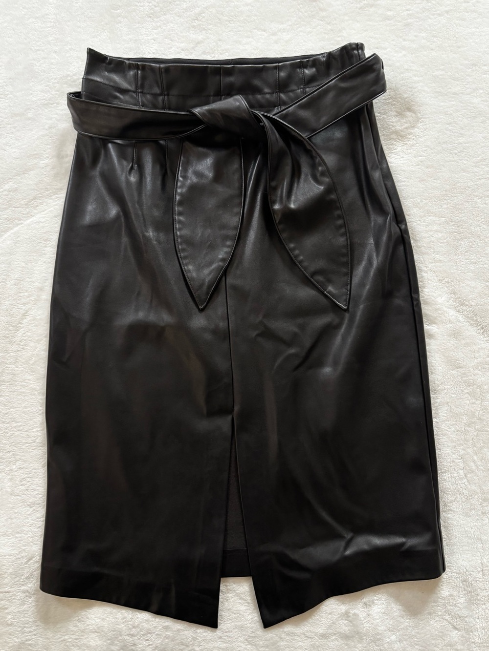 Dynamite faux leather skirt